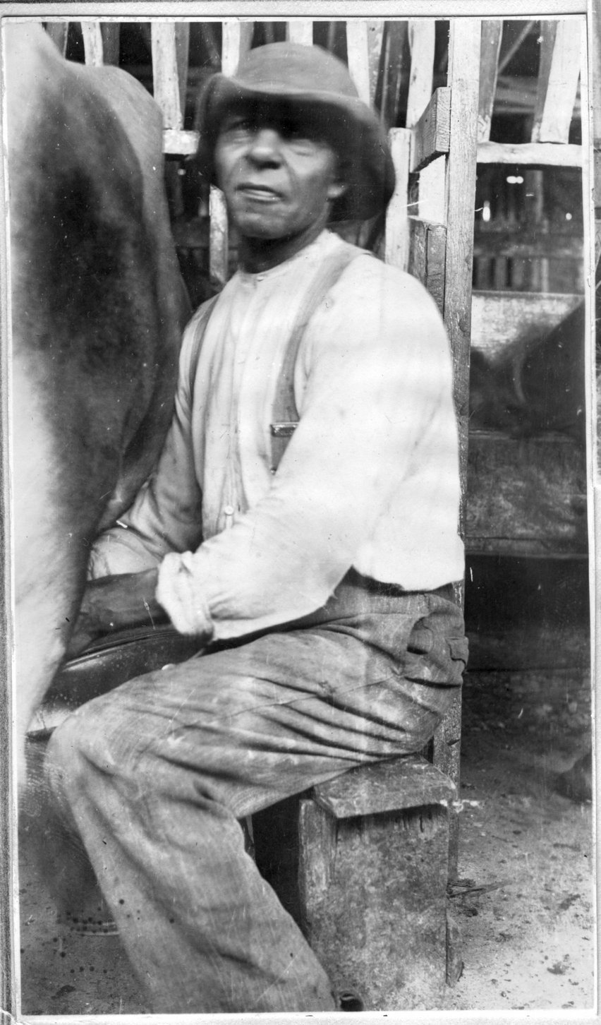 163~C. W. Stewart and Son Milker.jpg